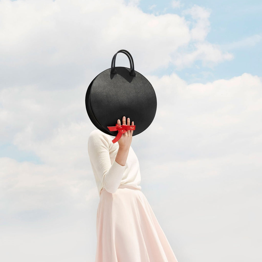 sac-philomene-noir-cuir-haute-maroquinerie-française-éco-responsable-phi-1618-accessoire-femme-tendance-luxe