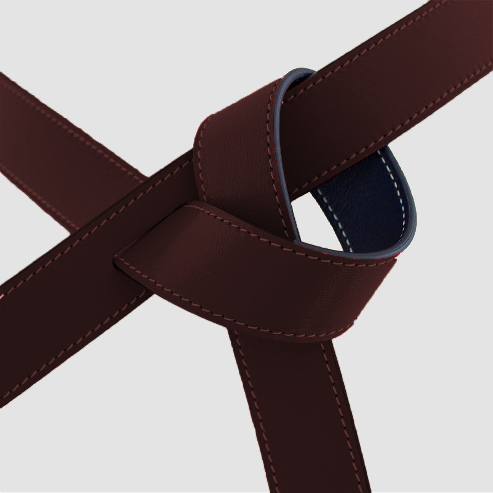 ceinture-phi-fine-bicolore-reversible-bordeaux-bleu-marine-cuir-fabrication-francaise-artisanat