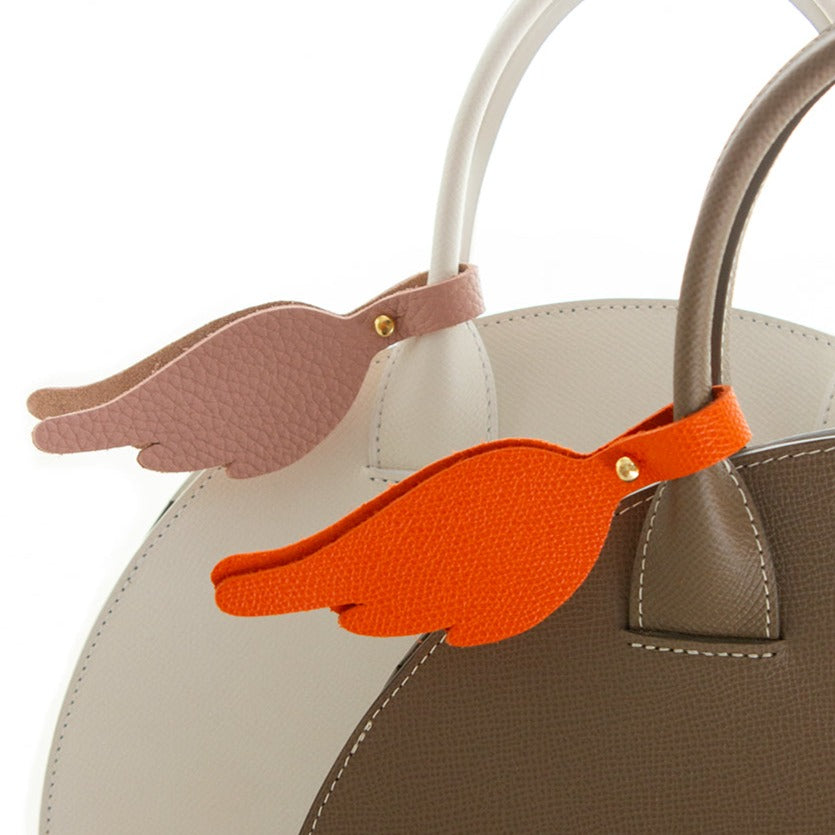 Charms Phileas rose et orange sur sac Philo de Phi 1.618